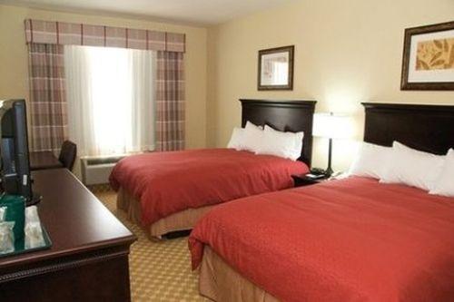Hotel Country & By Radisson, Greenfield, In 2*